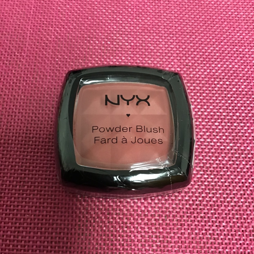 NYX POWDER BLUSH, DUSTY ROSE